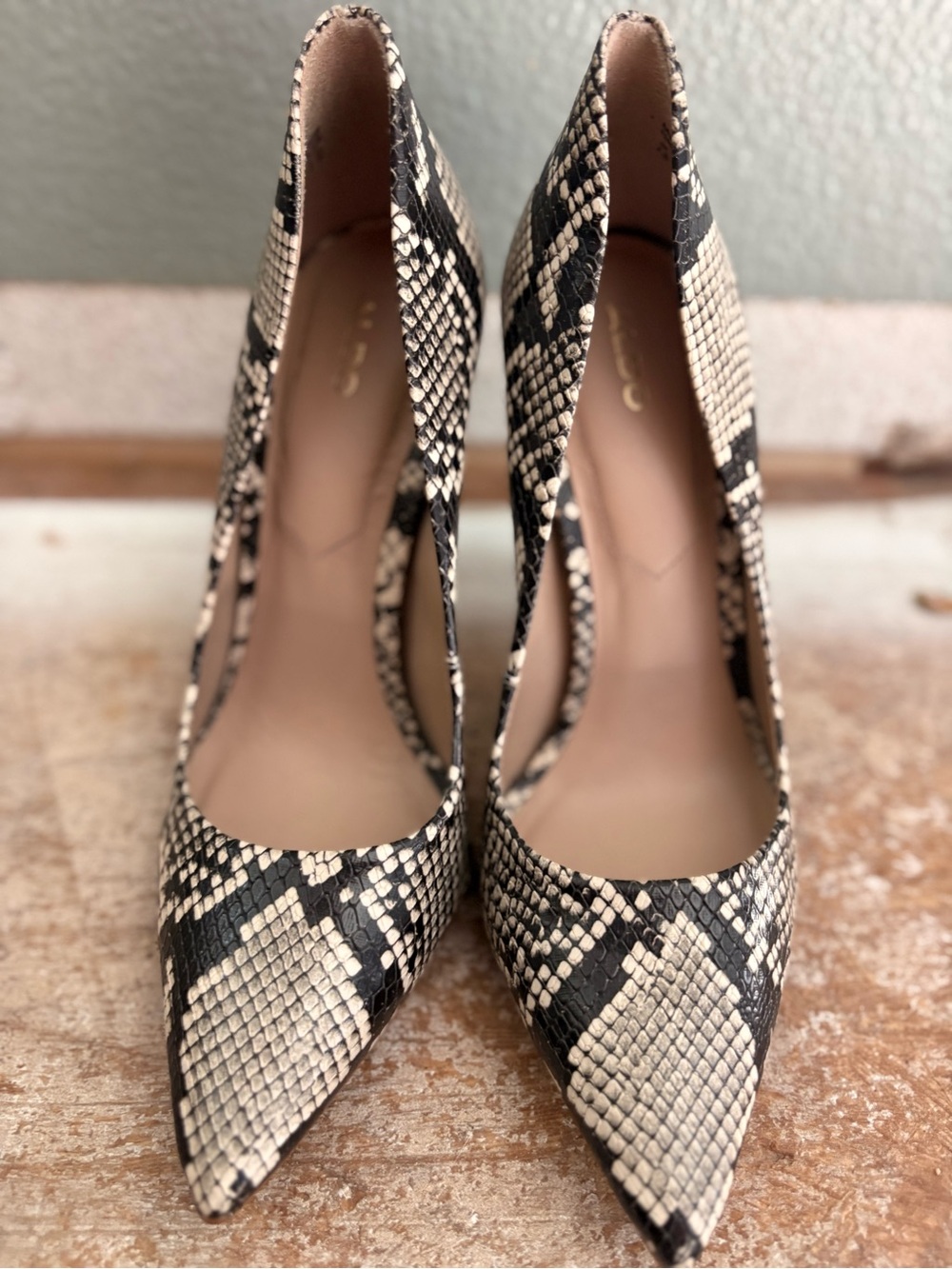 Aldo Snake-Print Pointed Toe Pumps - Black & Cream